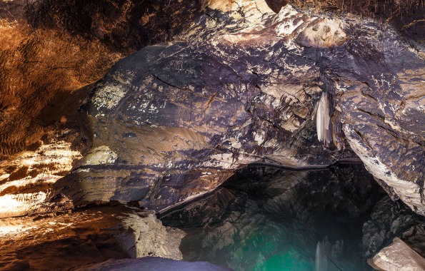 Castelcivita Caves